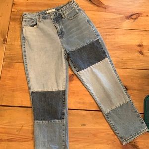 🚨🚨🚨 Mom Jeans Alert 🚨🚨🚨